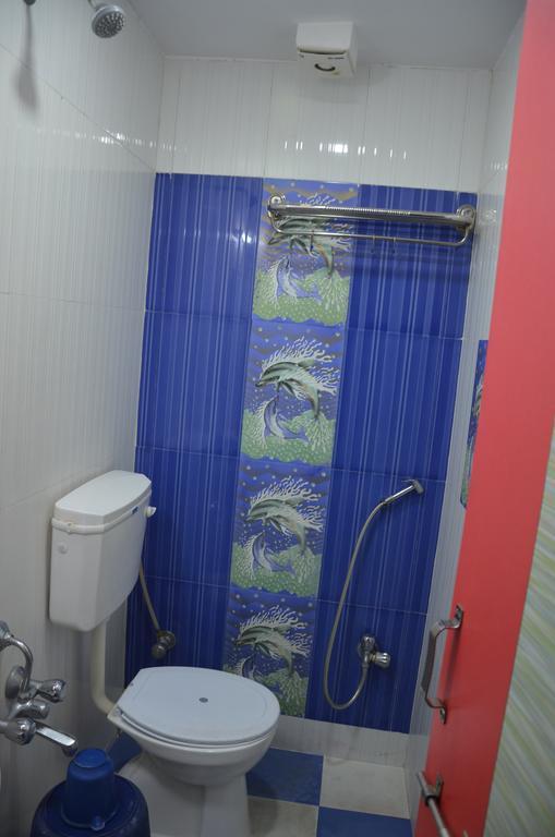 Hotel Royal Apple Ahmedabad Rum bild